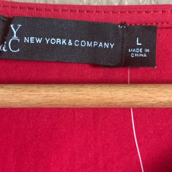 New York and Company Long Sleeve Red Top Size Large NWT - Picture 4 of 7